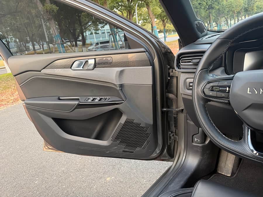 领克 领克03 2025 汽车图片 #36