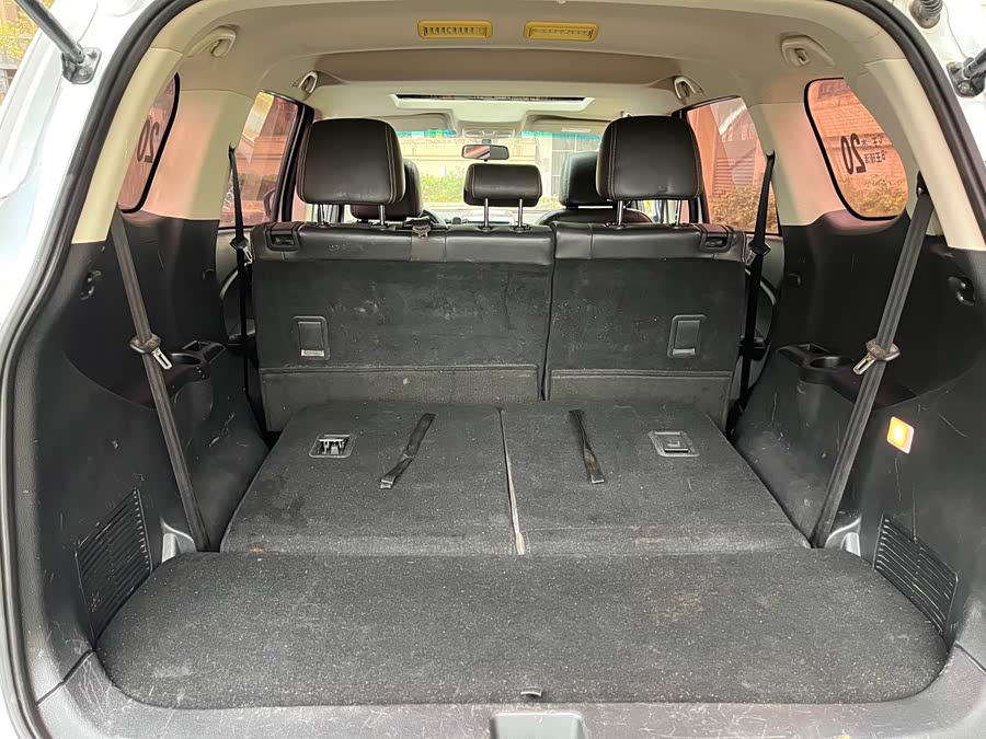 SWM斯威汽车 SWM斯威X7 2016 汽车图片 #36