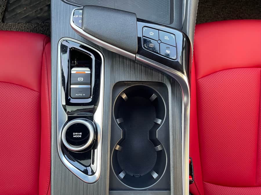 Changan UNI-T 2020 car image #36