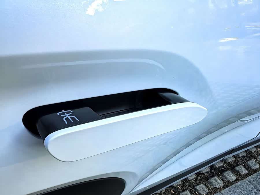 BYD SongL DM-i 2025 #36 BYD SongL DM-i 2025 car image #36