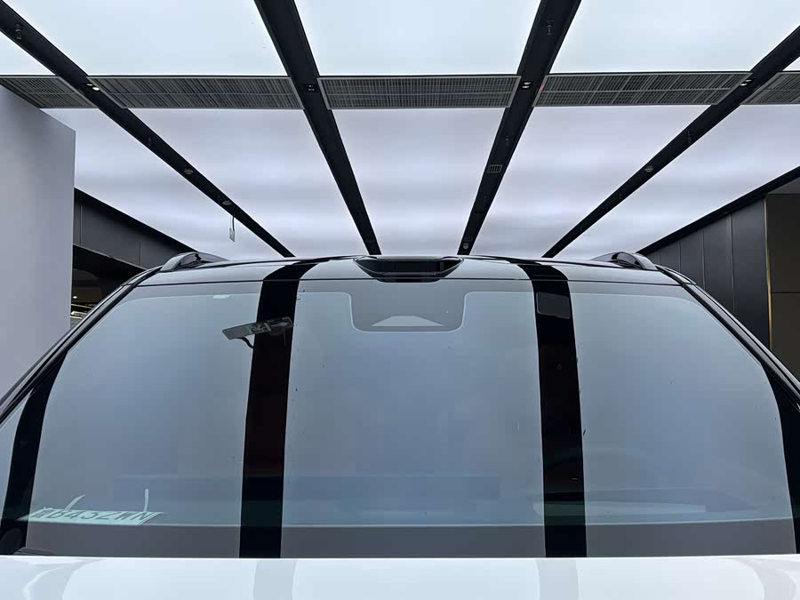 Lynk & Co 900 2025 #36 Lynk & Co 900 2025 car image #36