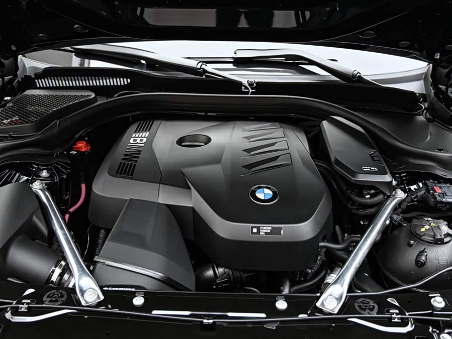 BMW 5 Series 2025 car image #36