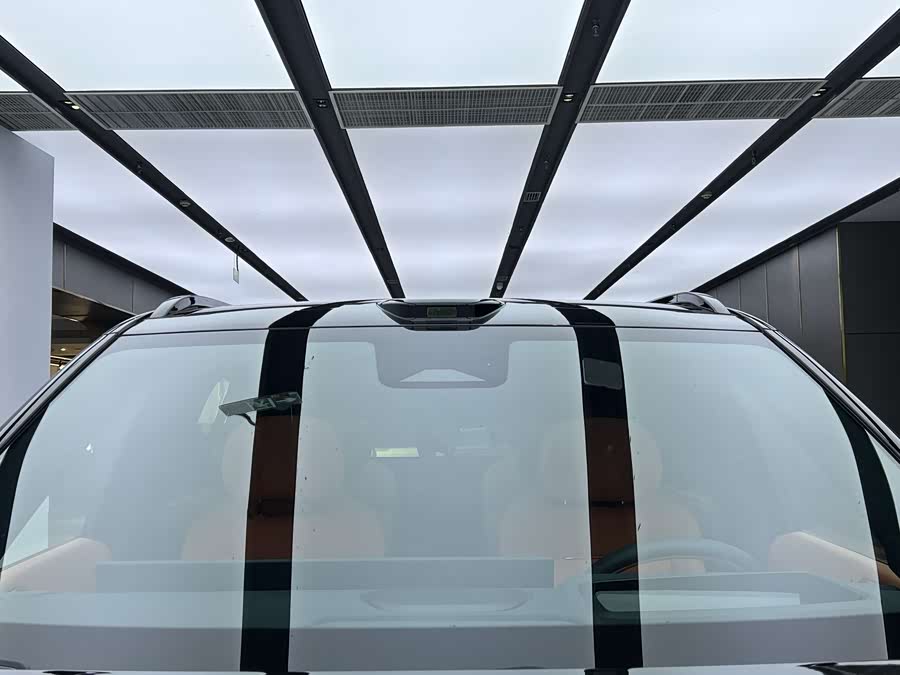 Lynk & Co 900 2025 car image #36