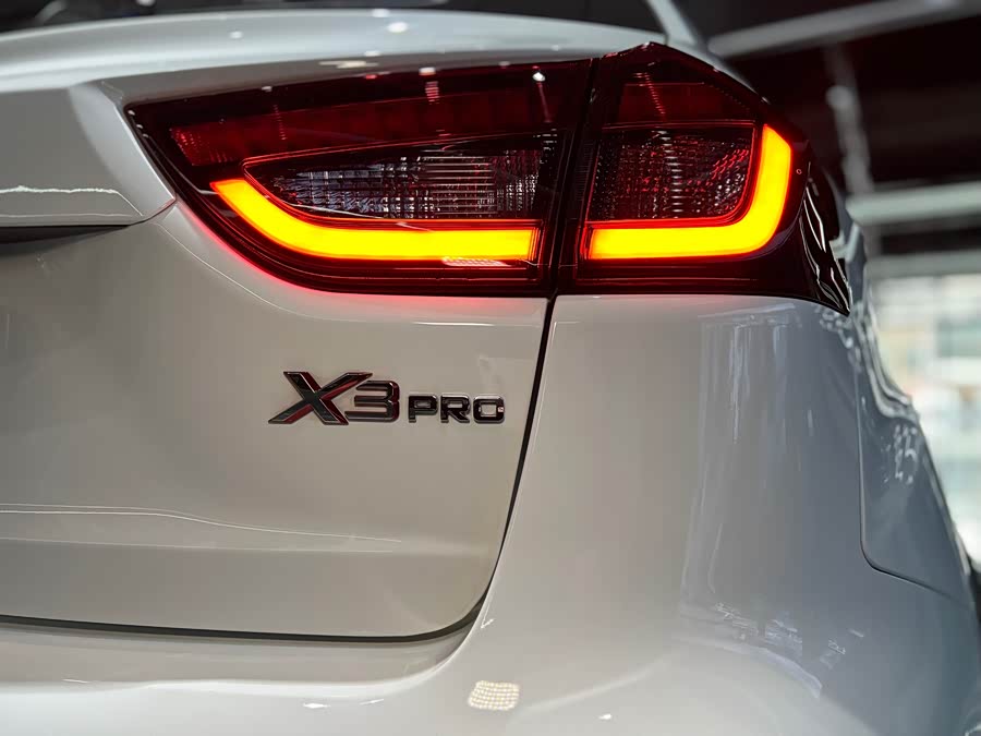 睿蓝汽车 睿蓝汽车X3 PRO 2025 汽车图片 #36