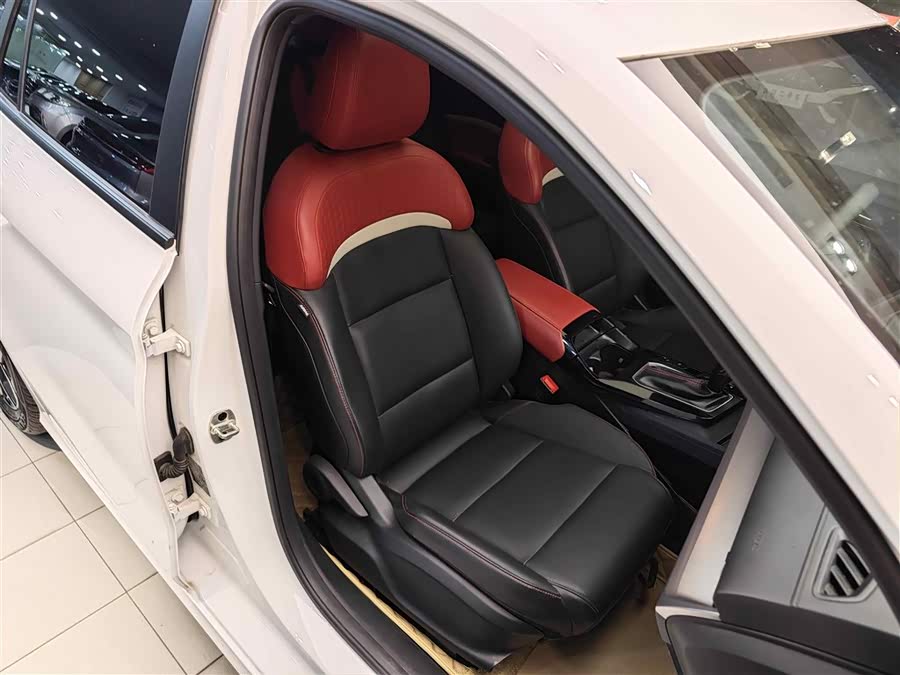 MG 5 2023 immagine di auto #36