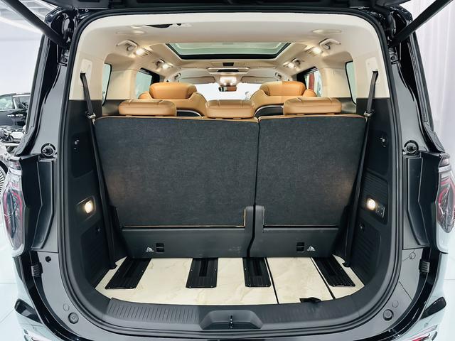 HongQi HQ9 2023 #36 HongQi HQ9 2023 car image #36