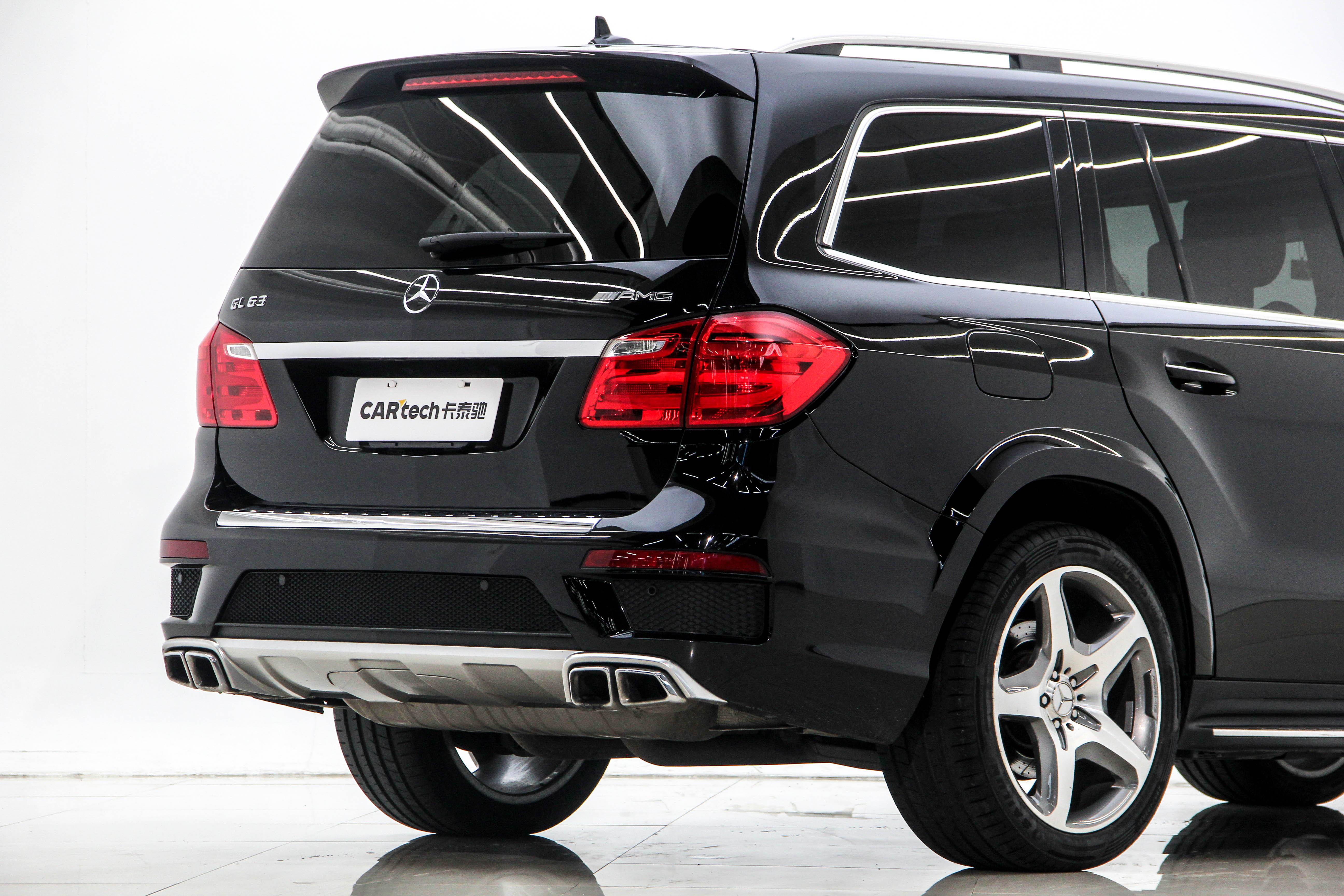 Mercedes-Benz GL AMG 2014 изображение автомобиля #36