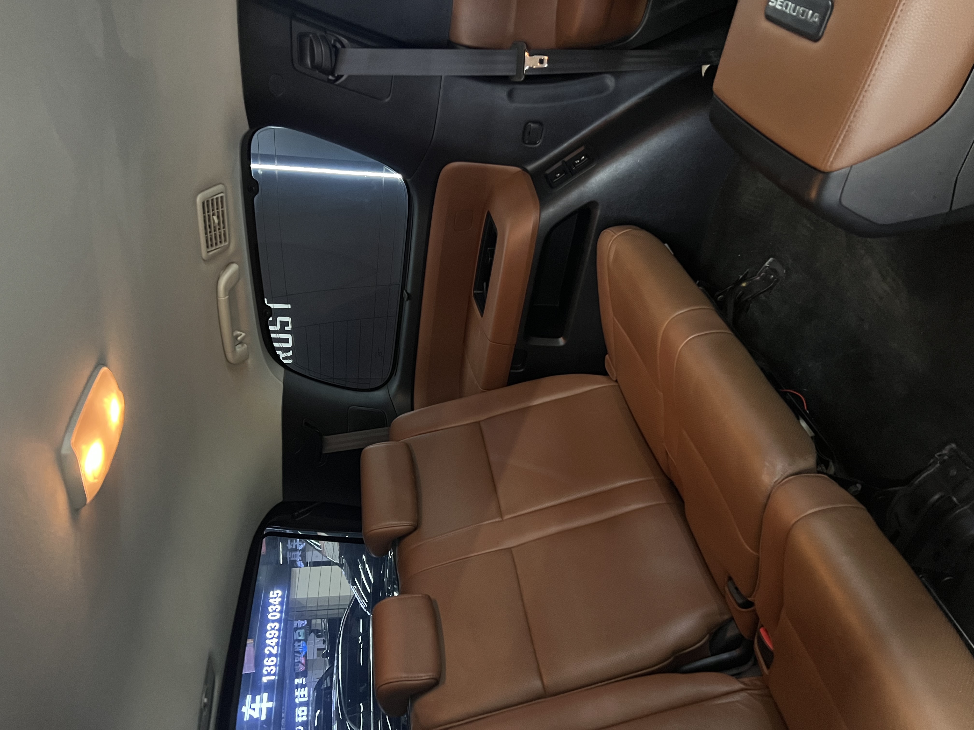 丰田 红杉 2011 汽车图片 #36