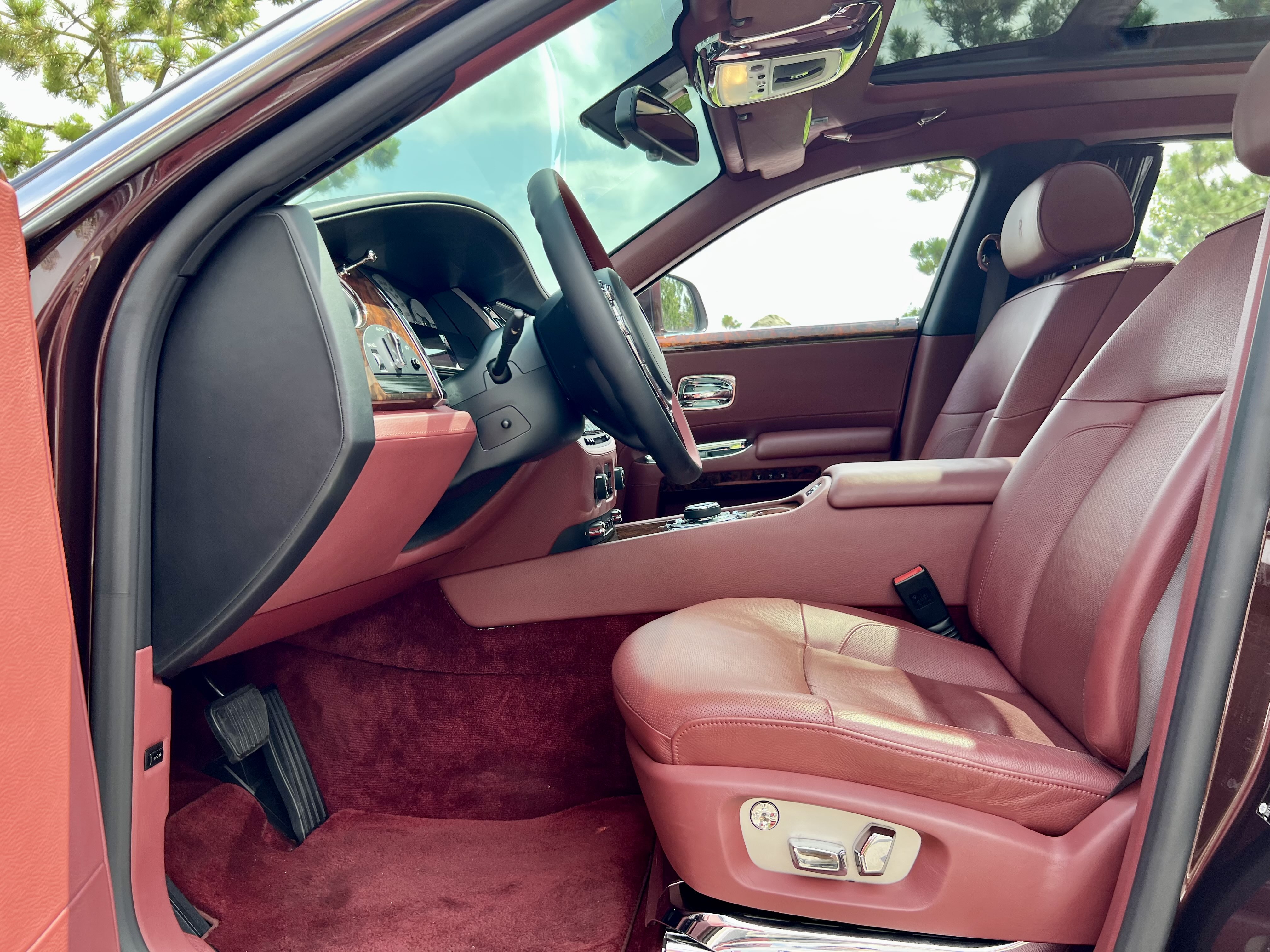 Rolls-Royce Ghost 2014 car image #36