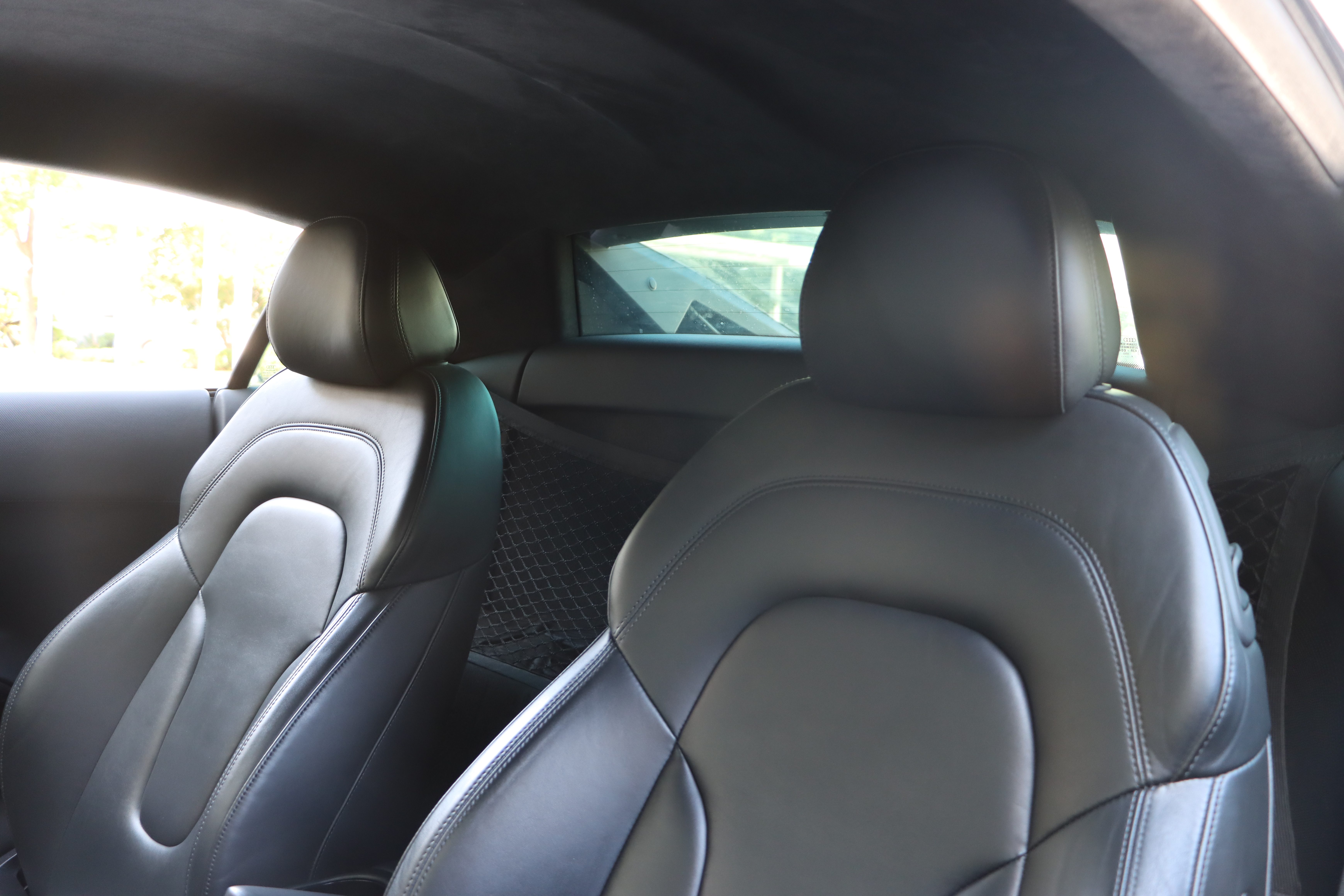 Audi R8 2016 car image #36