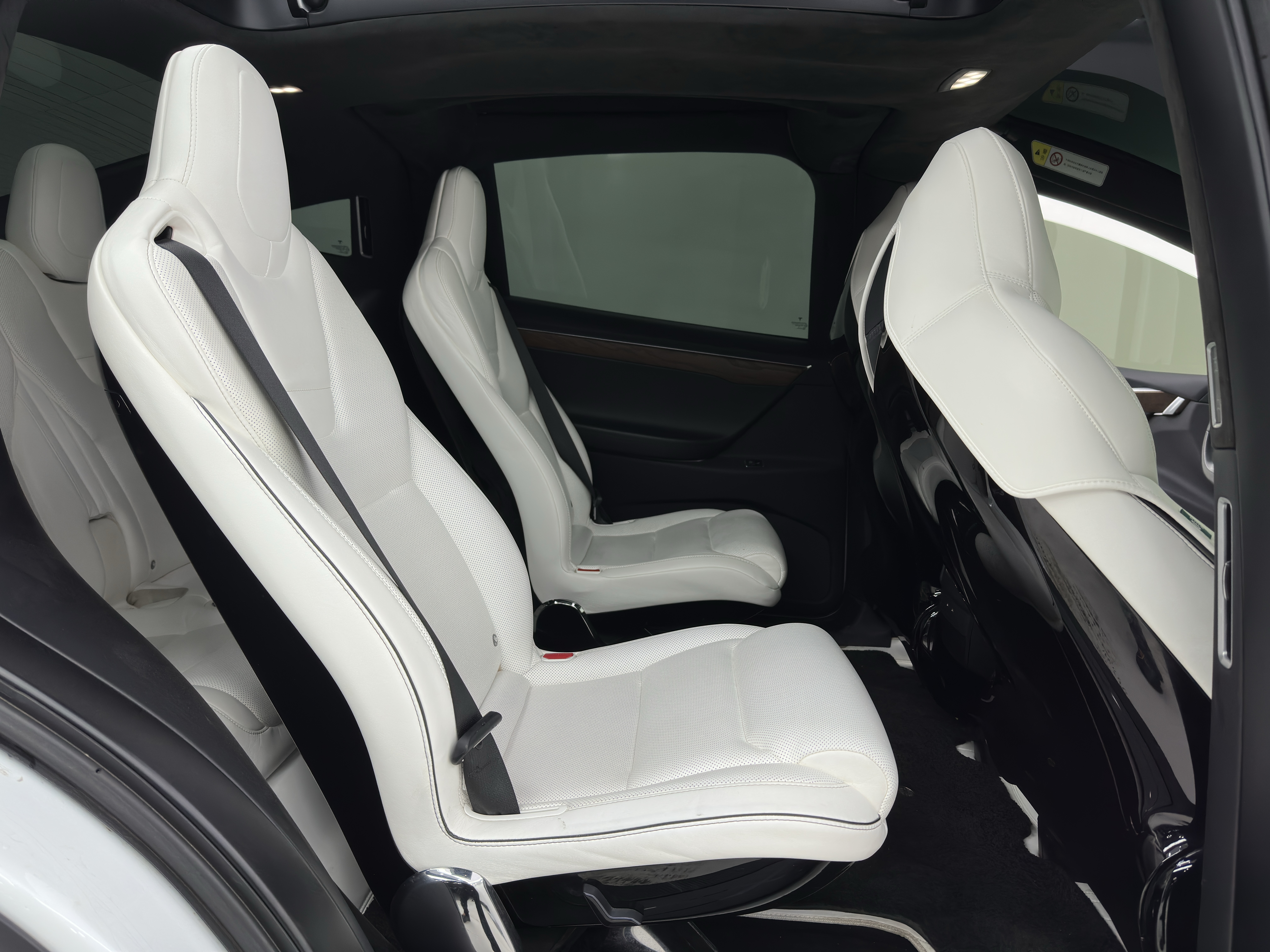 特斯拉 Model X 2017 汽车图片 #36