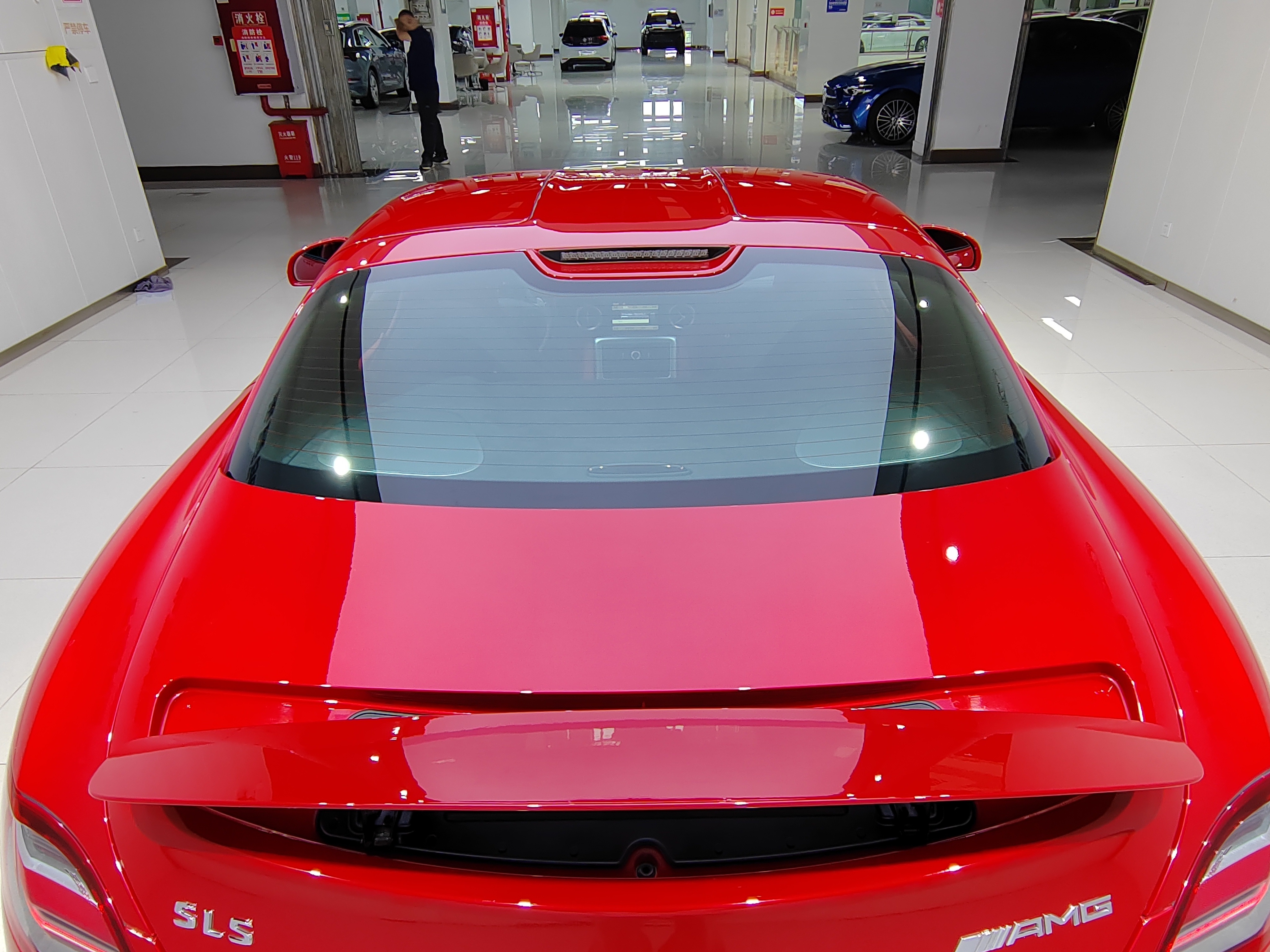 Mercedes-Benz SLS AMG 2012 изображение автомобиля #36