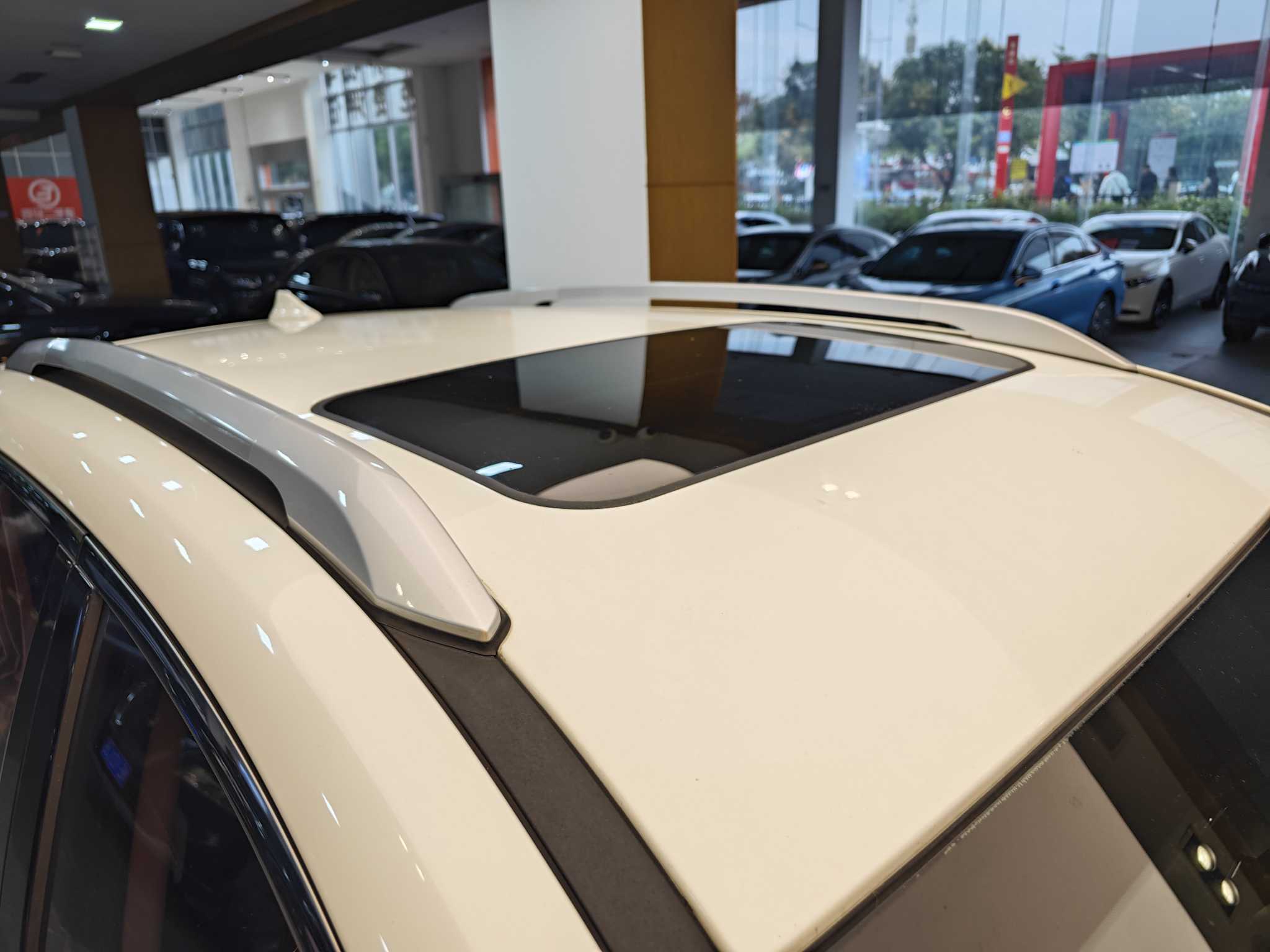 广汽集团 世锐PHEV 2019 汽车图片 #36