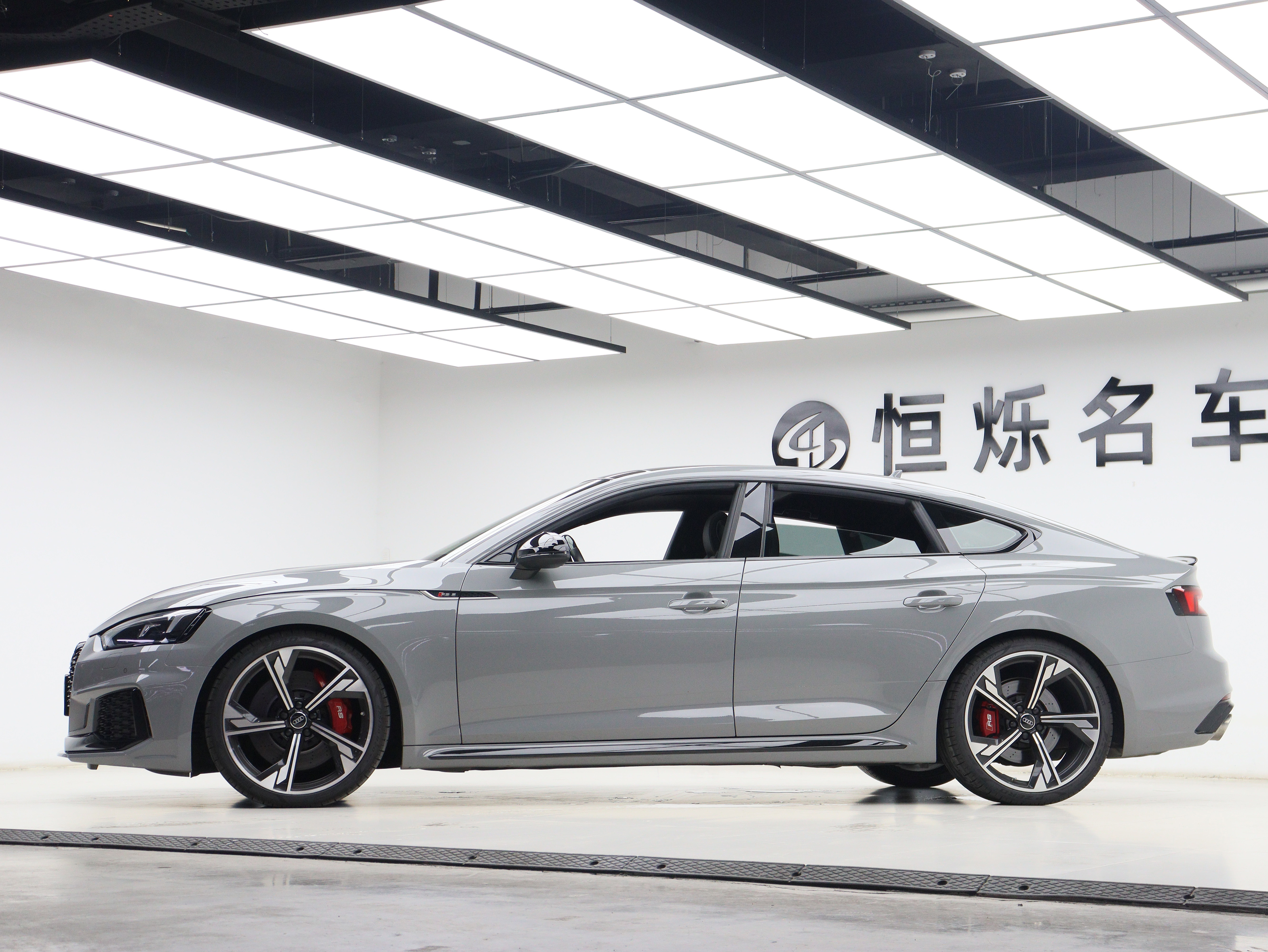 Audi RS 5 2020 #36 Audi RS 5 2020 car image #36