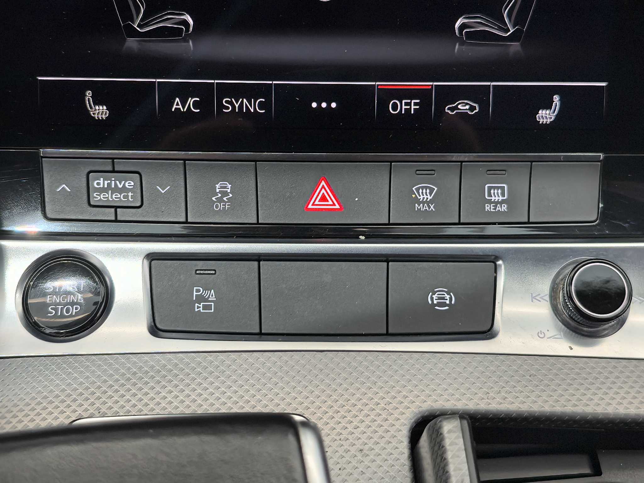 Audi A6L 2021 car image #36