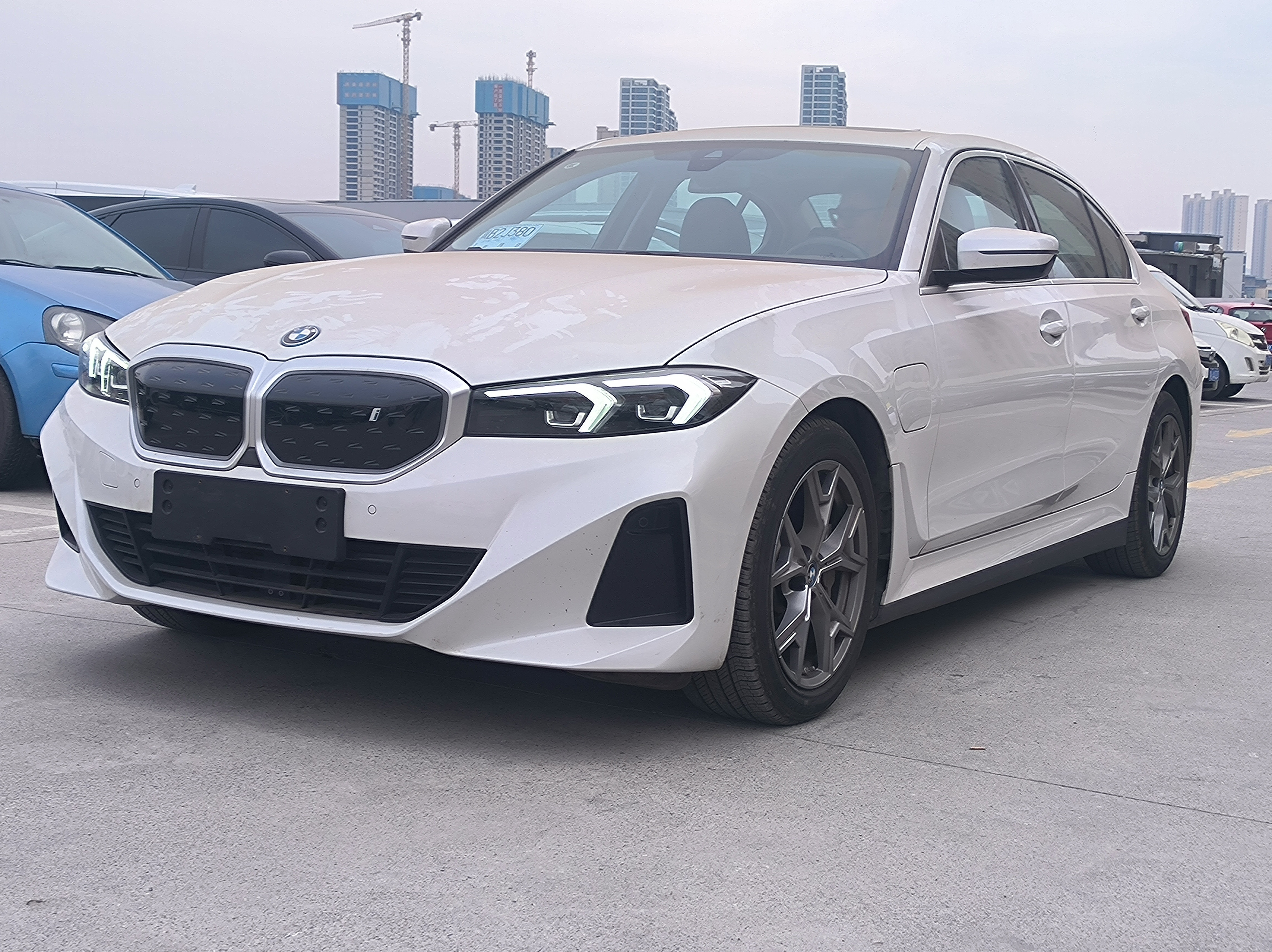 BMW i3 2022 #36 BMW i3 2022 car image #36