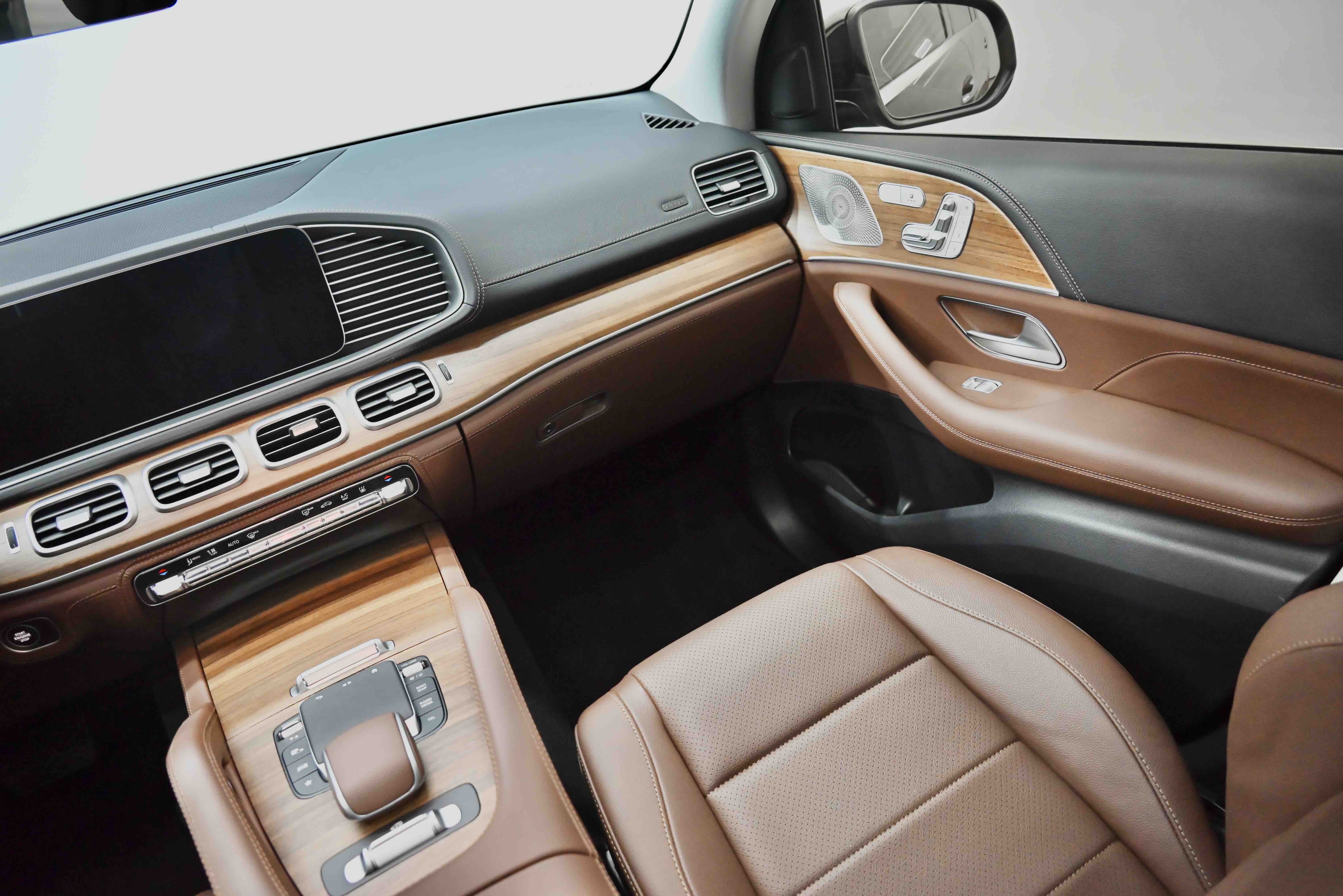 Mercedes-Benz GLE Class New Energy 2023 car image #36