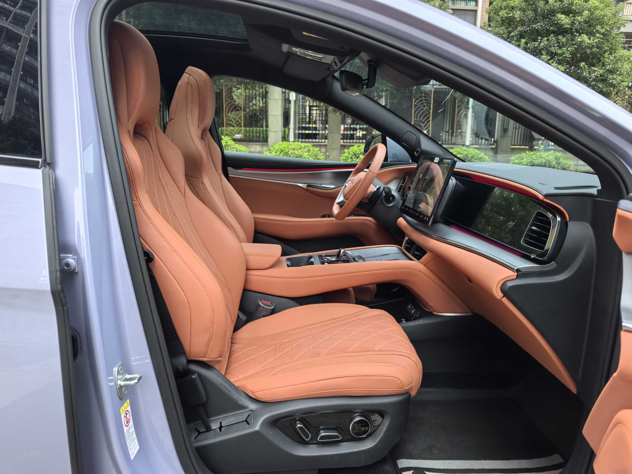 BYD Sea Lion 07 EV 2025 car image #36