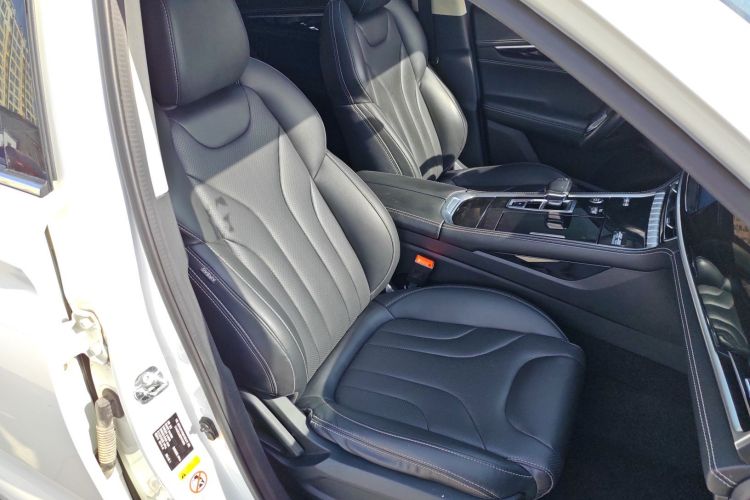 Changan CS85 Coupe 2019 car image #36