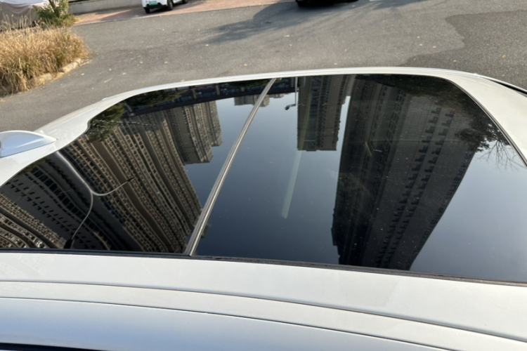 BMW 5 Series New Energy 2020 car image #36