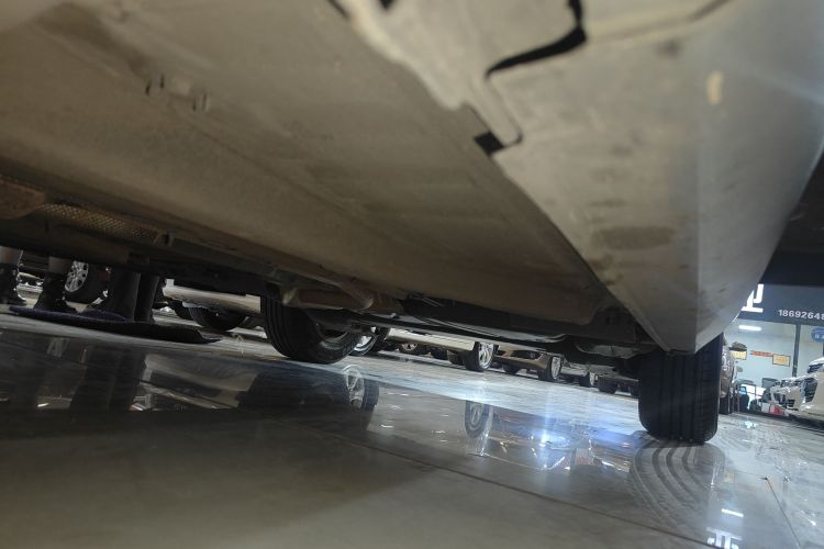 Peugeot 2008 2016 car image #36