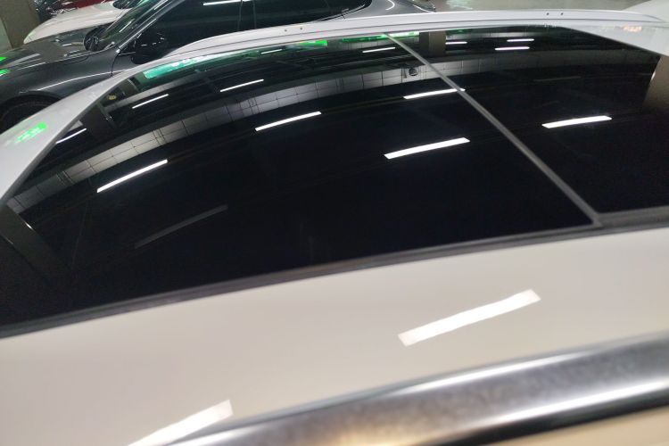Audi Q3 2019 car image #36