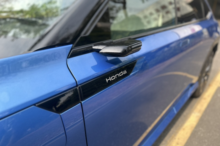 Honda S7 2025 #36 Honda S7 2025 car image #36