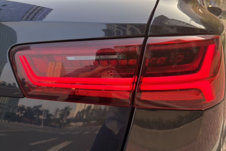 Audi A6 (Imported) 2018 #36 Audi A6 (Imported) 2018 car image #36