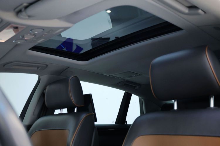 Volkswagen Pheaton 2017 immagine di auto #36