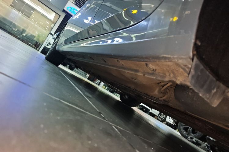 Hyundai Elantra 2020 immagine di auto #36