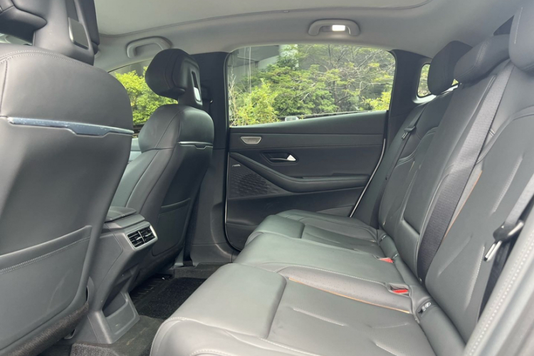 Deepal SL03 2022 image de voiture #36