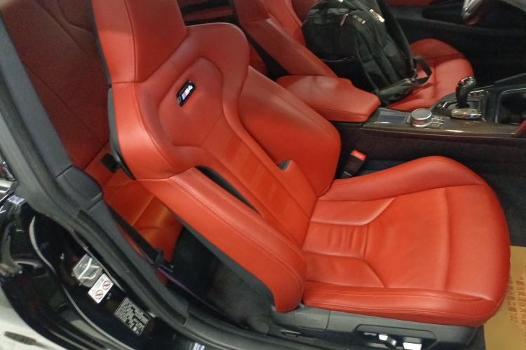 BMW M4 2019 image de voiture #36