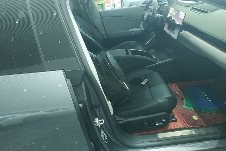 极氪 极氪007 2024 汽车图片 #36