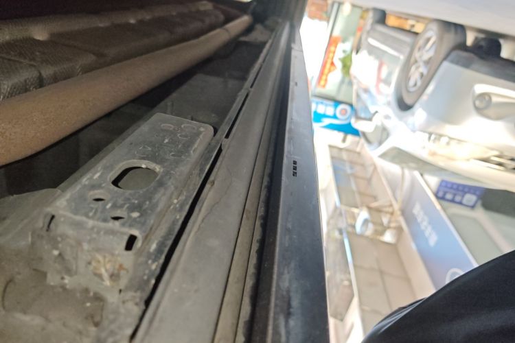 Denza D9 2025 изображение автомобиля #36