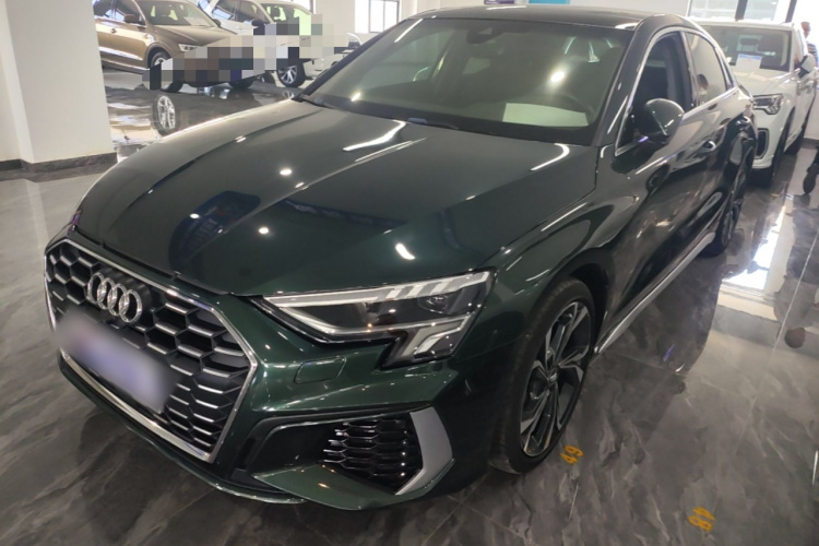 Audi A3 2021 car image #2