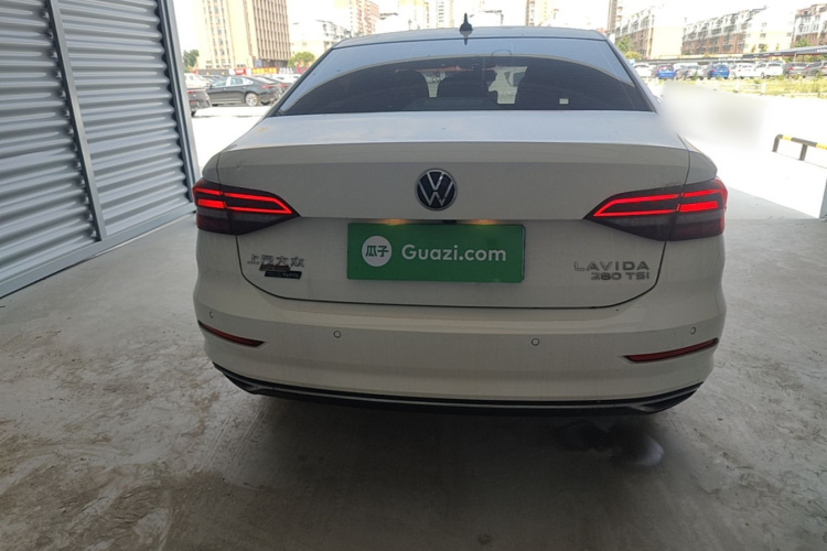 Volkswagen Lavida 2022 car image #6