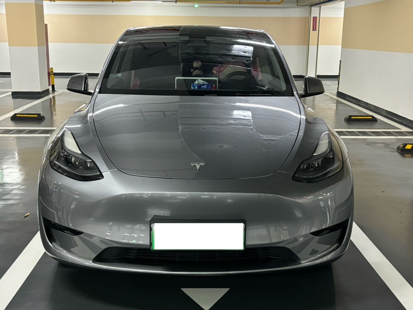 Tesla Model Y 2024 #2 Tesla Model Y 2024 car image #2