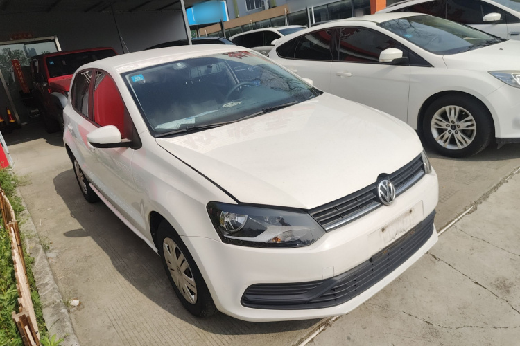 Volkswagen Polo 2018 car image #4