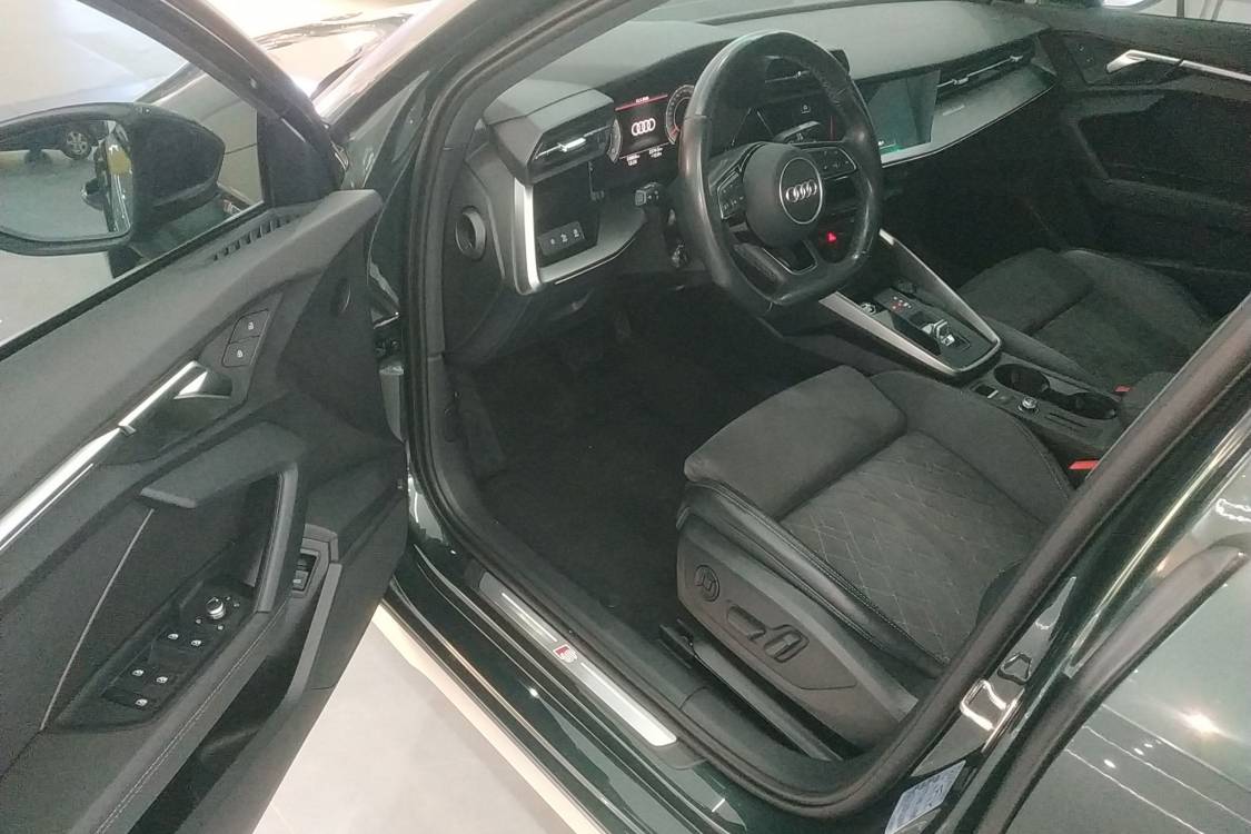 Audi A3 2024 car image #17