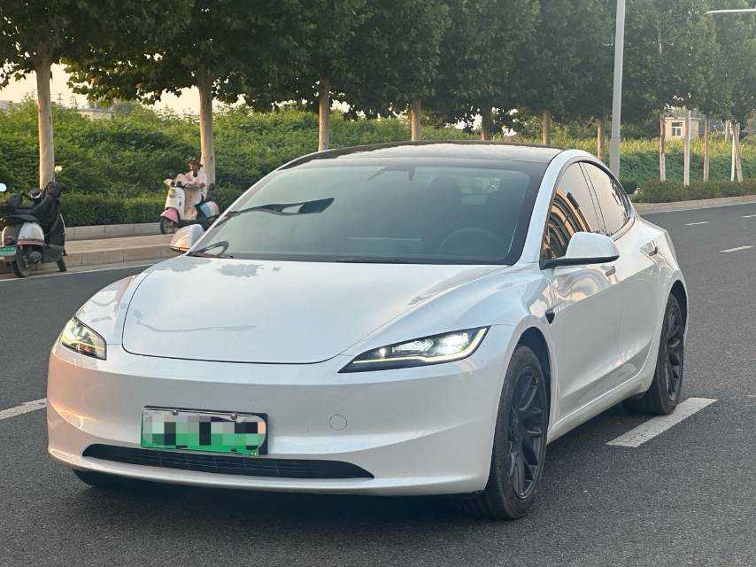 Tesla Model 3 2025 Tesla Model 3 2025 car image