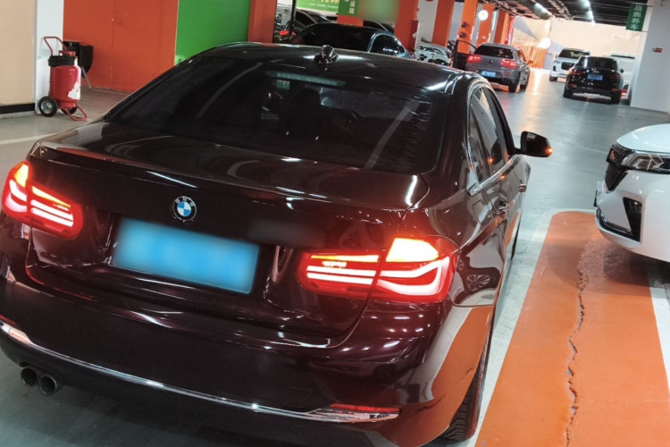 BMW 3 Series 2017 #7 BMW 3 Series 2017 car image #7