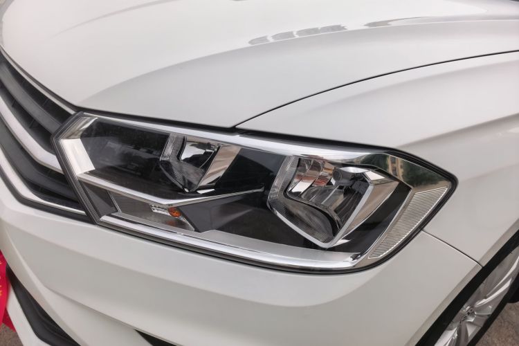 Volkswagen Bora 2020 car image #27