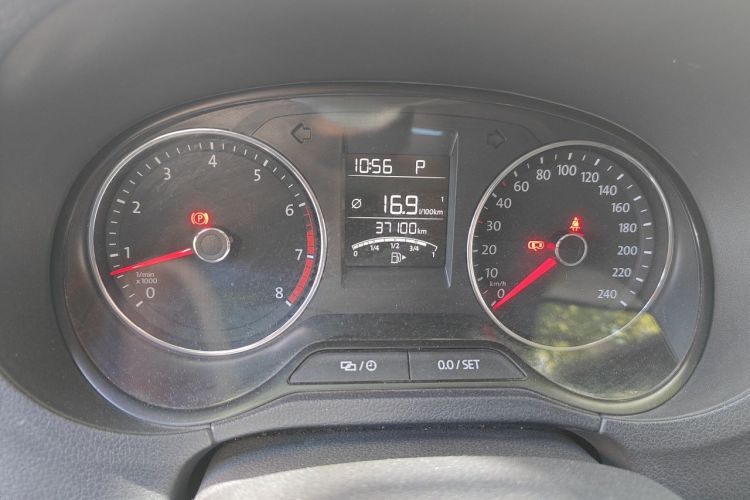 Volkswagen Polo 2017 image de voiture #12