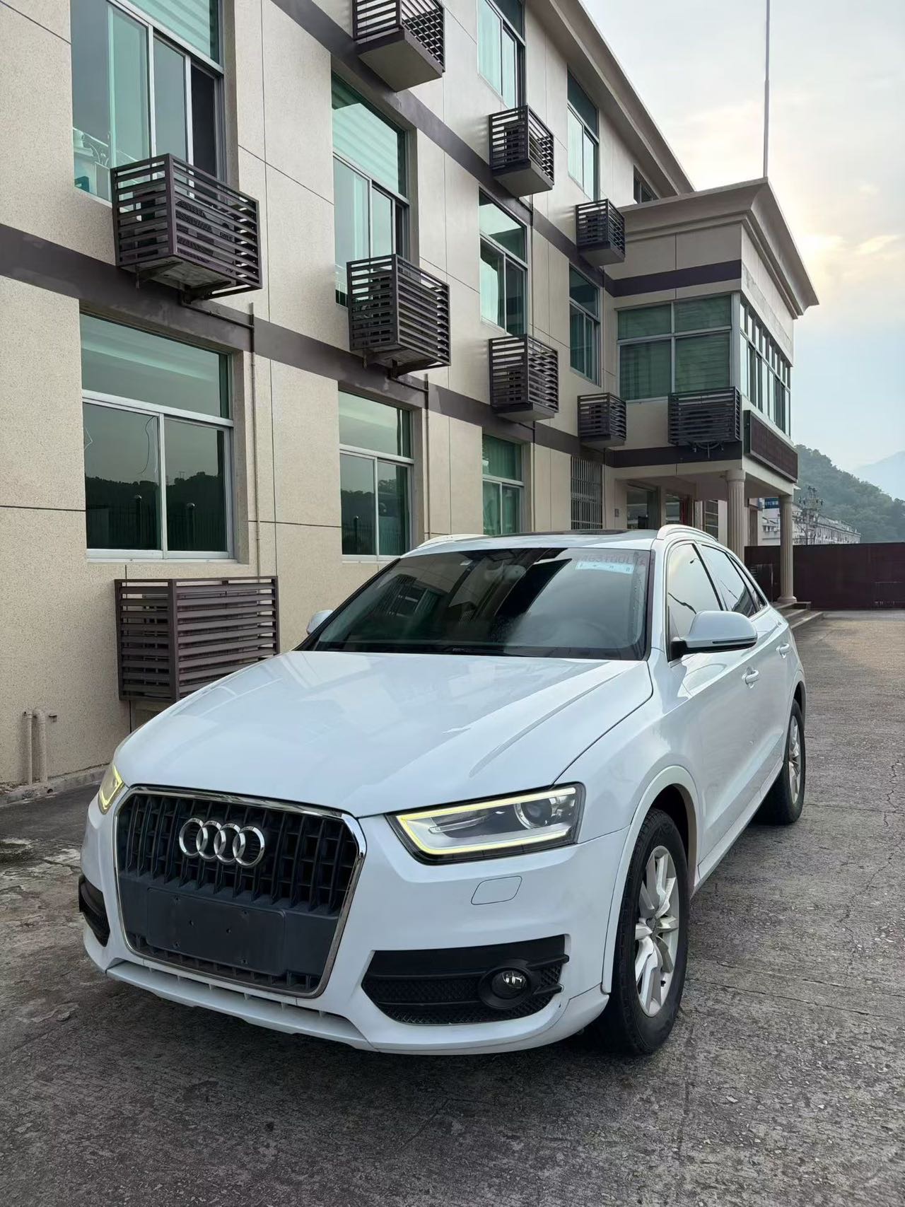Audi Q3 2014 Audi Q3 2014 imagen de coche
