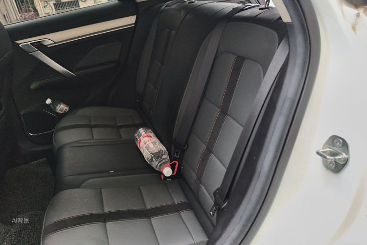 GEELY Coolray 2025 #19 GEELY Coolray 2025 immagine di auto #19