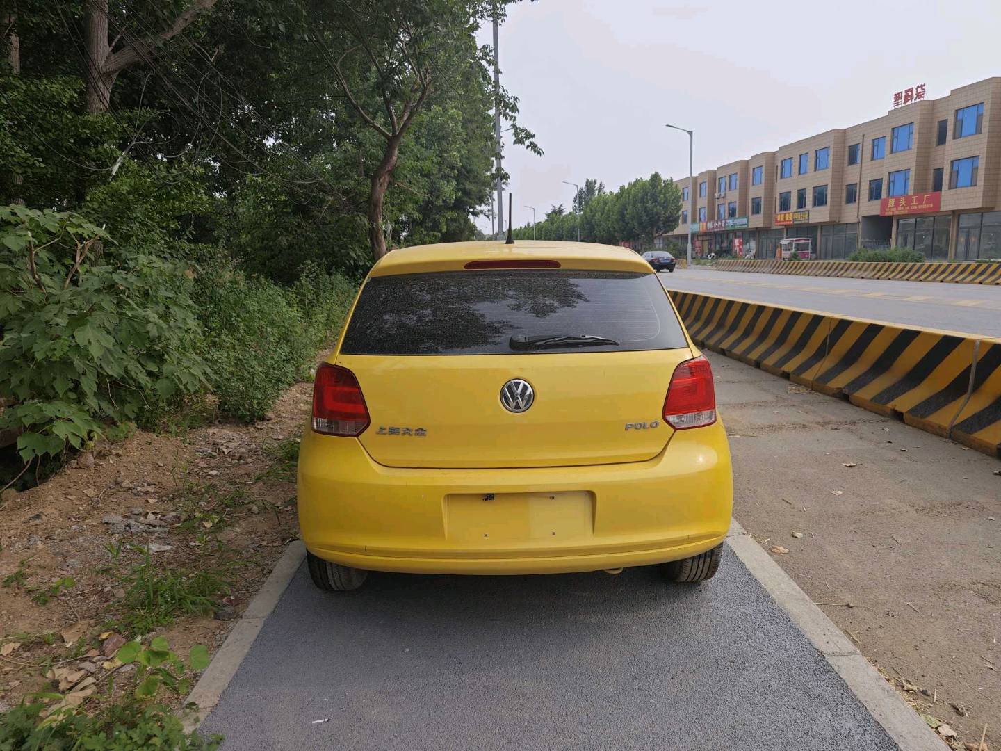 Volkswagen Polo 2011 #8 Volkswagen Polo 2011 car image #8