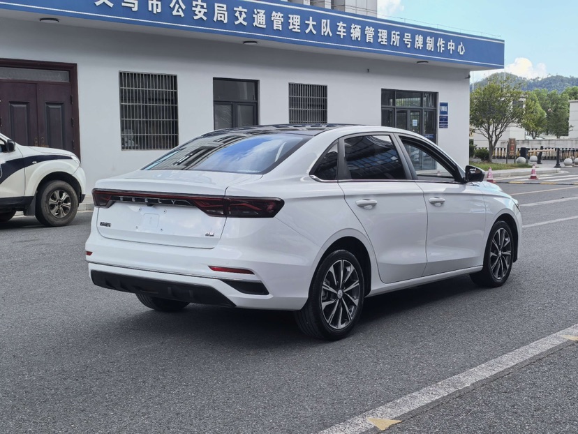GEELY Emgrand 2024 #6 GEELY Emgrand 2024 car image #6