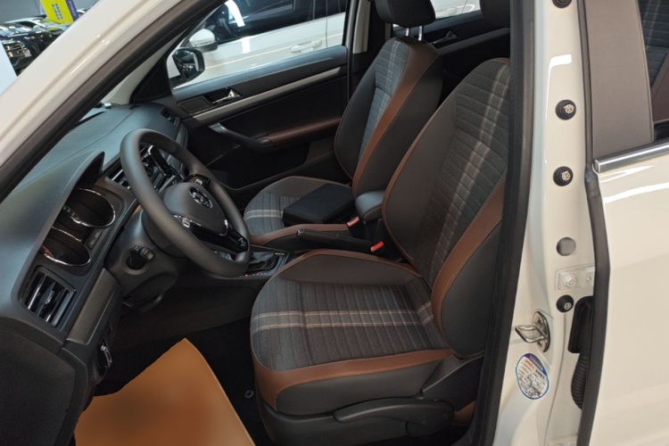 Volkswagen Lavida 2023 car image #15