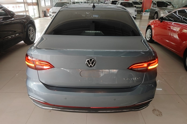 Volkswagen Lavida 2022 car image #6