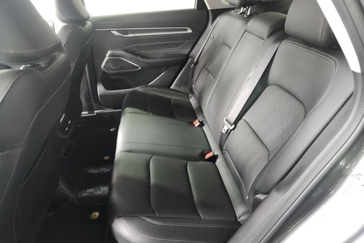 GEELY Emgrand 2021 car image #17